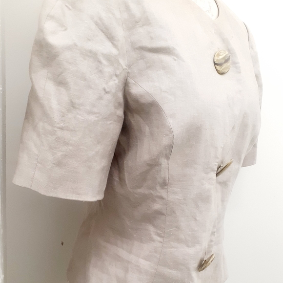 TAN Nude Linen  Asymetrical Blazer Curvy Button front detail Crop Jacket Sz 10 - Picture 6 of 14